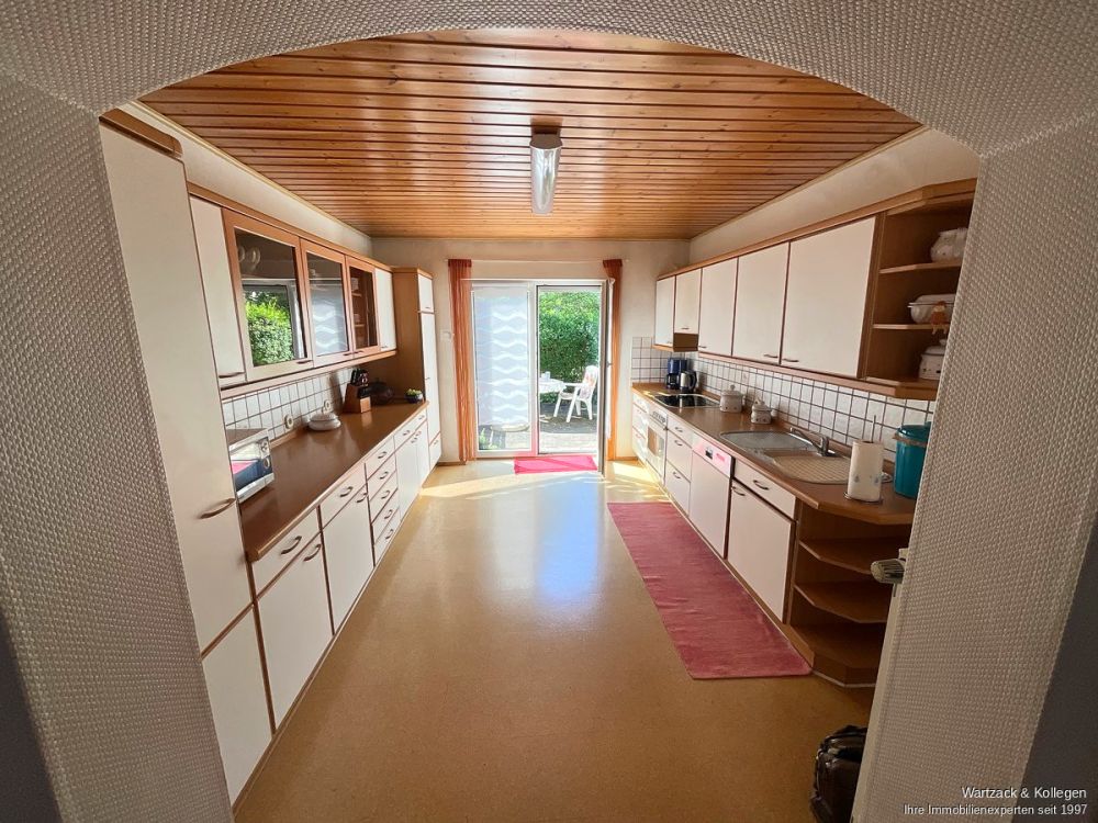 Interessante Kapitalanlage - Doppelhaus mit 2 Wohnungen und einer Doppelhaushälfte in Büchenbach