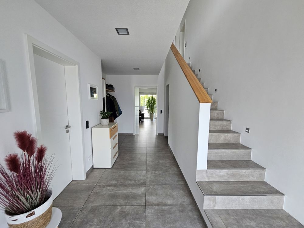 Erfüllen Sie sich Ihren Immobilientraum - Einfamilienhaus mit Einliegerwohnung in Weiden