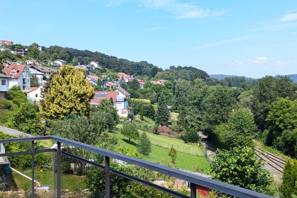 Einfamilienhaus mit traumhaftem Blick über Erbach!