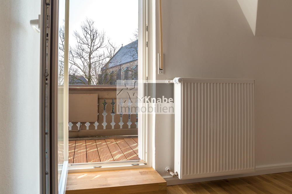 Altbau-Charme trifft modernes Wohnen!
Maisonettewohnung im Herzen von Wellingholzhausen!