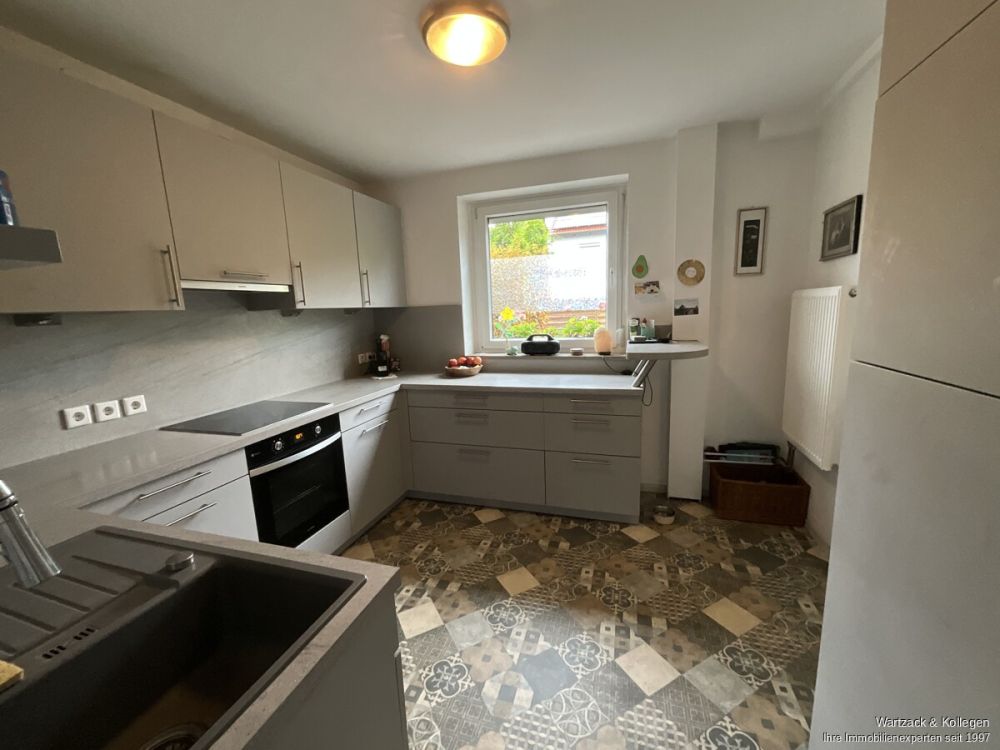 Gemütliches Reiheneckhaus 
mit schönem Grundstück 
für die ganze Familie 
in guter Wohnlage