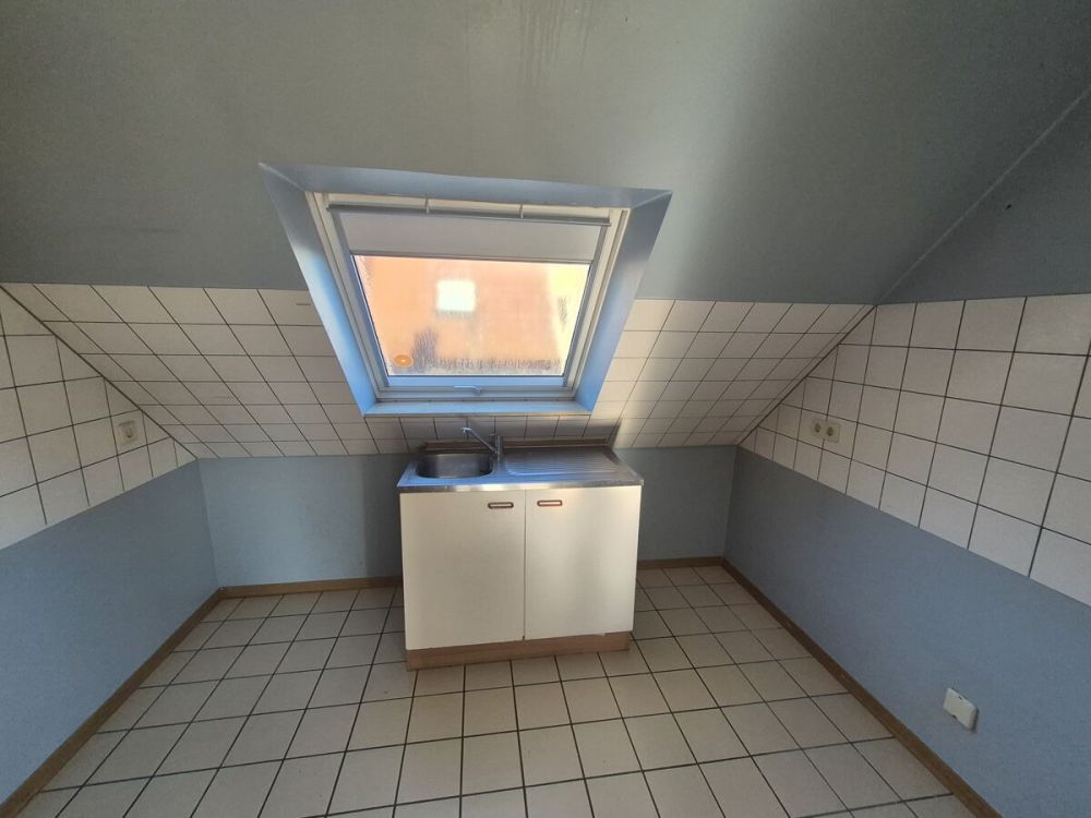 Ihr neuer Wohlfühlplatz unter dem Dach – mit Balkon und Raum für Ideen