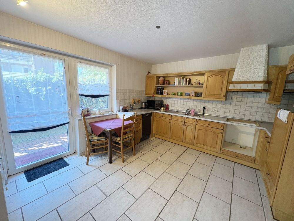 Ruhig gelegen - in zweiter Reihe!
ebenerdiger Bungalow
in zentraler Lage von
Neuenkirchen (7)
