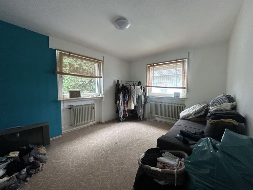 Großzügiges Einfamilienhaus auf weitläufigem Grundstück – Potenzial für weitere Bebauung