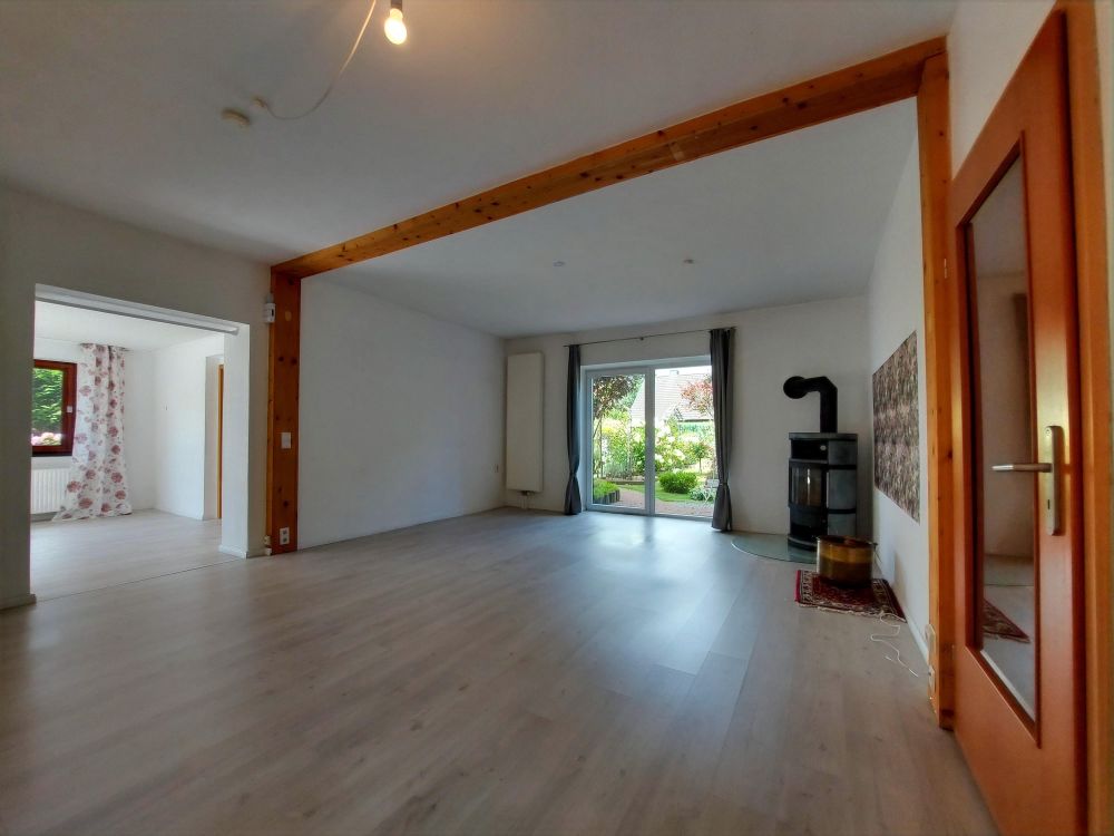 Familienfreundliche Doppelhaushälfte mit zusätzlichem Mieteinnahme-Potenzial