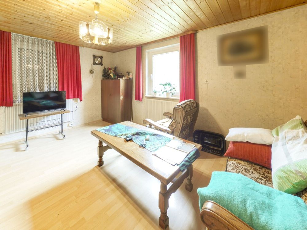 Gemütliches Einfamilienhaus über den Dächern von Dietenhofen - ideal für handwerklich begabte Familien