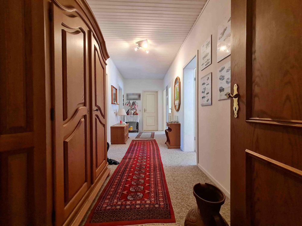 Großes Ein- oder Zweifamilienhaus in Handewitt - ruhige Lage nahe der Wikinghalle