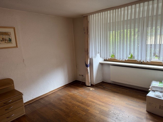 Großzügiges Wohnhaus mit Ausbaureserve