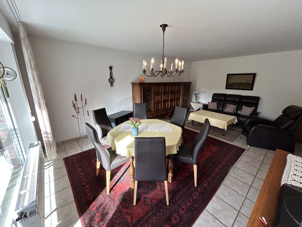  Erdgeschosswohnung in Stadtnähe, Zeitmietvertrag über 3 Jahre  (8)