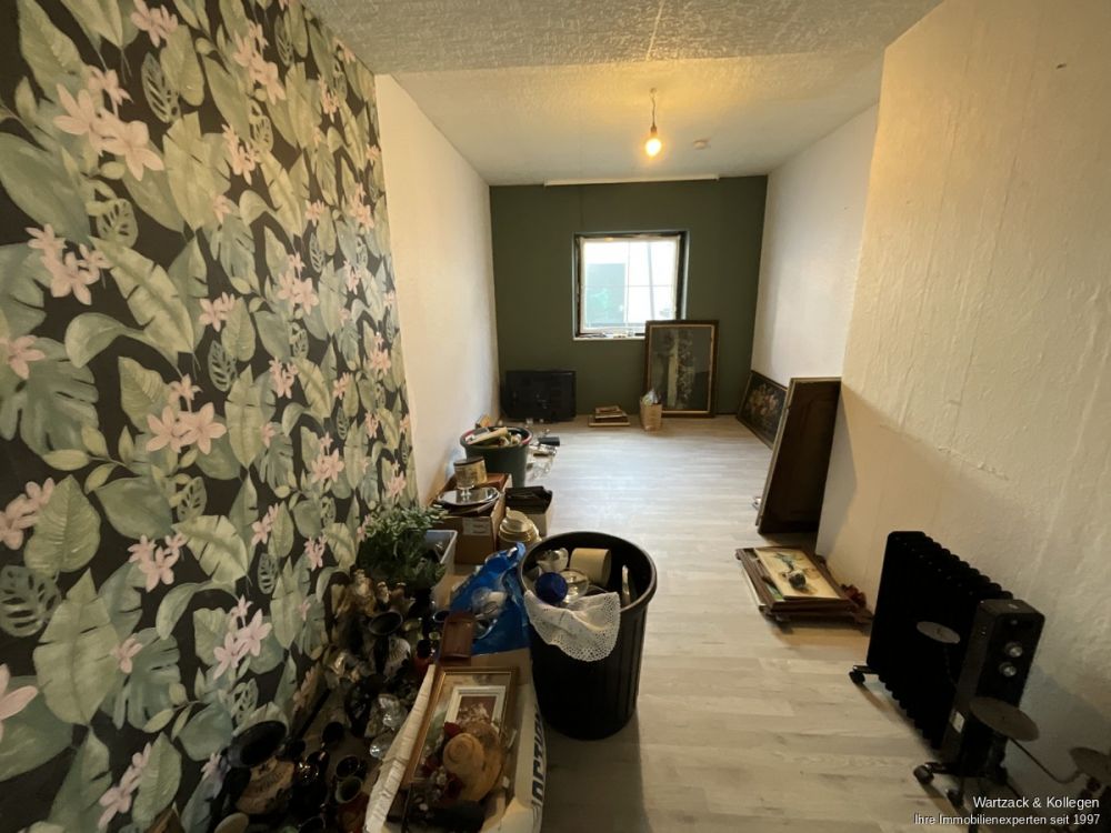 Hier gibt es viel zu tun: 
Sanierungsobjekt 
in bester Lage von Eibach!