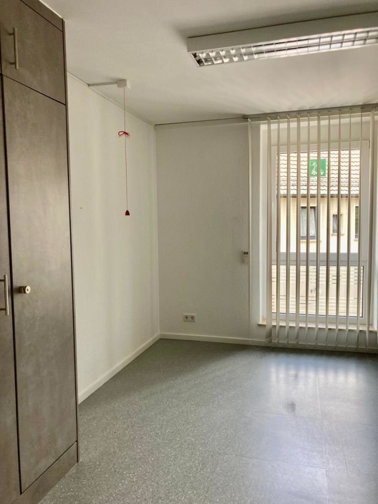 Moderne Praxisräume im Zentrum von Lindlar