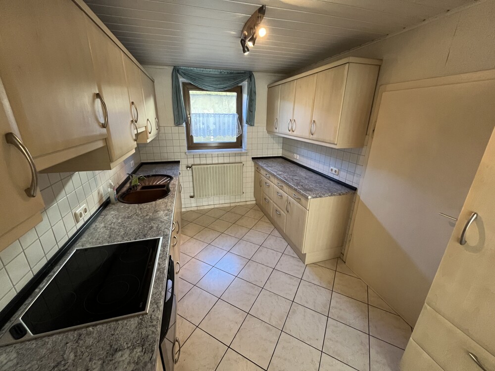 Charmantes Anwesen mit Scheune und Hofidylle in 97440 Ettleben