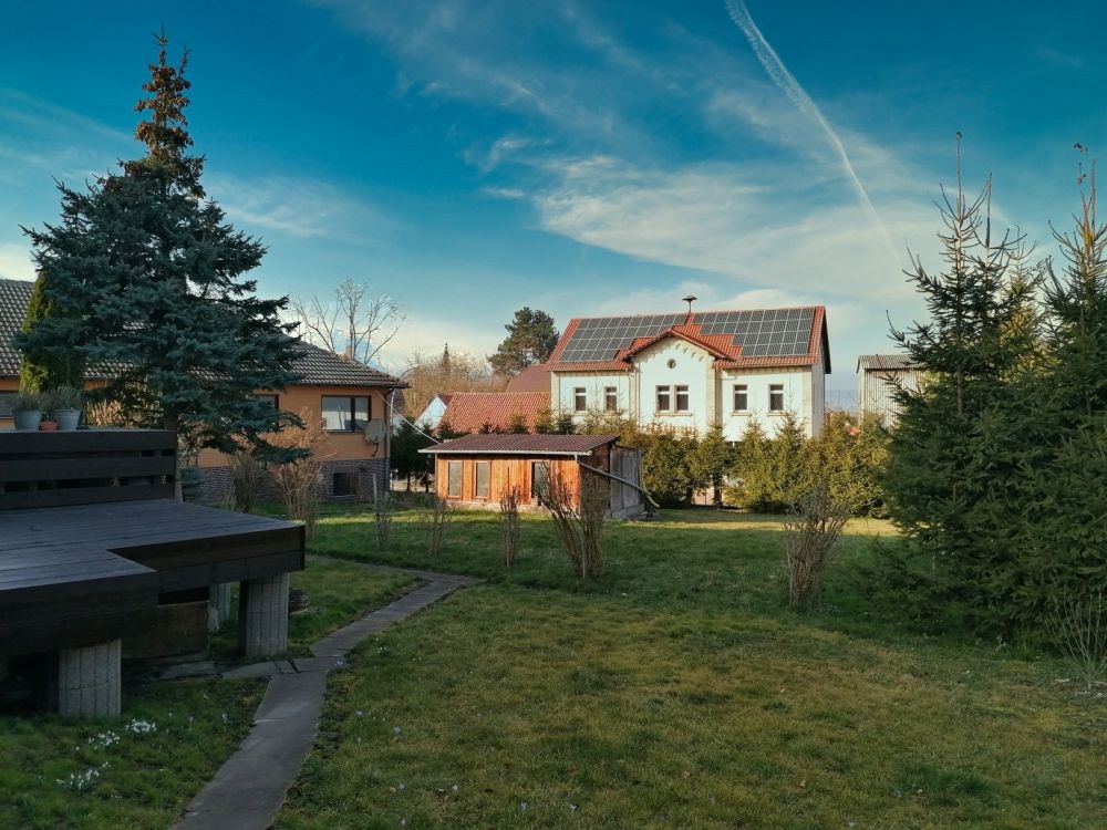 Blick auf die Garagen