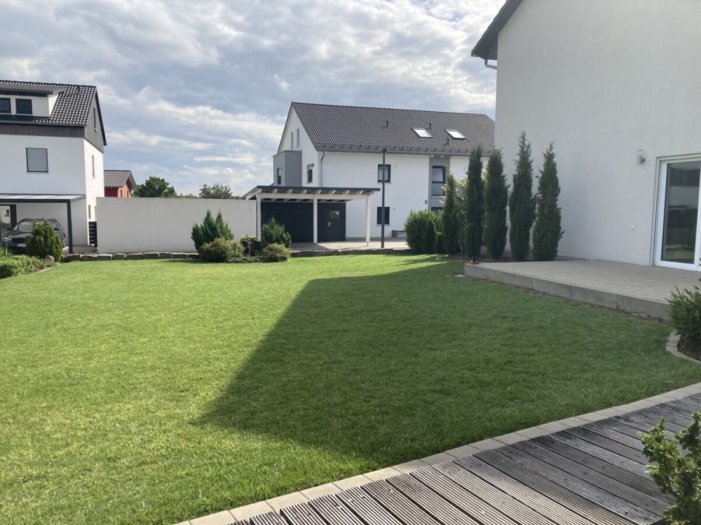 Sofort einziehen und wohlfühlen - Neuwertiges Einfamilienhaus in der Schloßstadt Schillingsfürst!