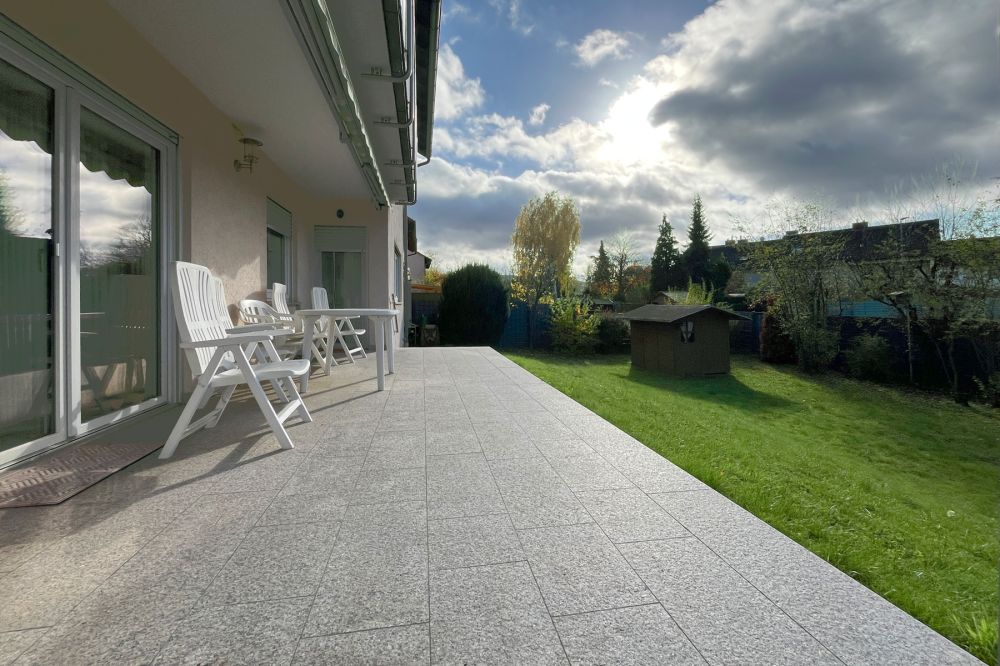 Der Platzriese auf herrlichem Grund