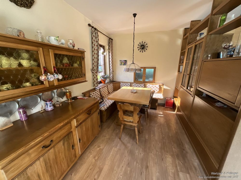 Doppelhaushälfte 
in bester Lage von Limbach 
für die ganze Familie!