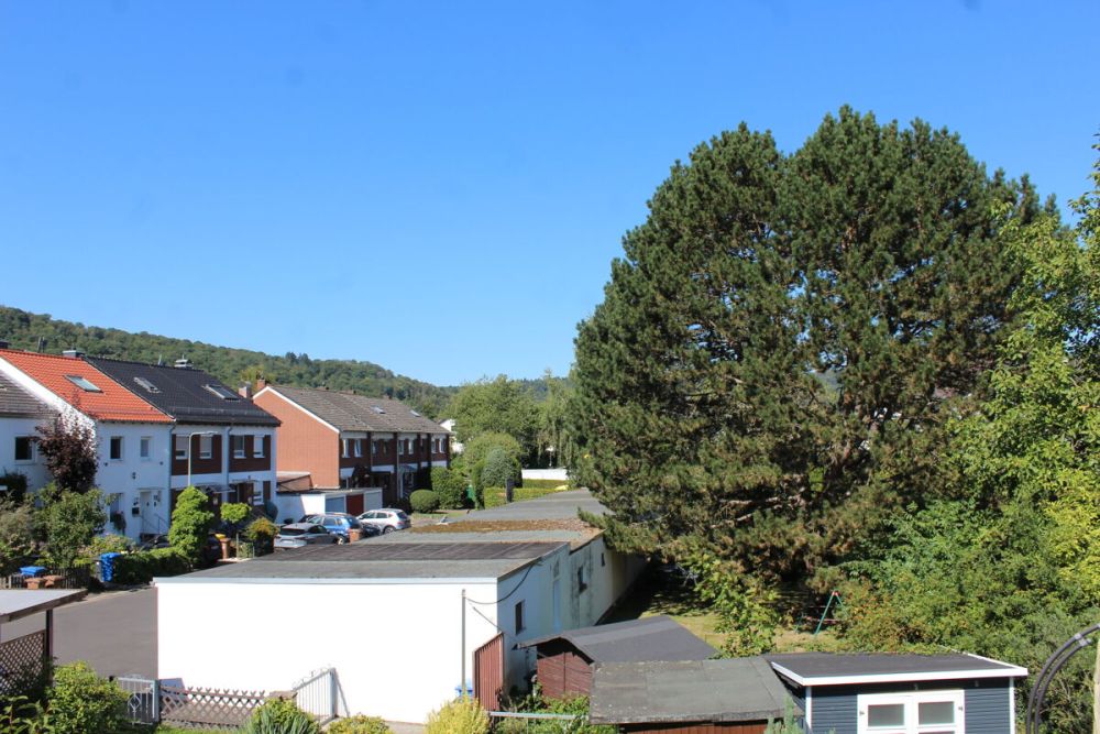 Kelkheim-Fischbach
Schönes Reihenmittelhaus in guter Lage