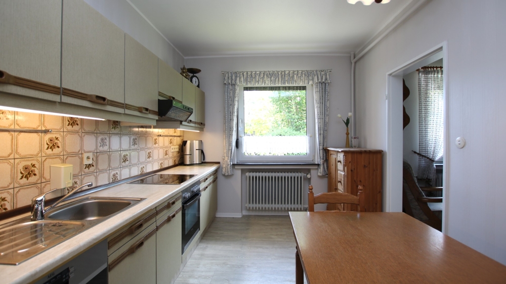 Einfamilienhaus mit überdachter Terrasse und großem Gartengrundstück in Bad Zwischenahn - Dänikhorst