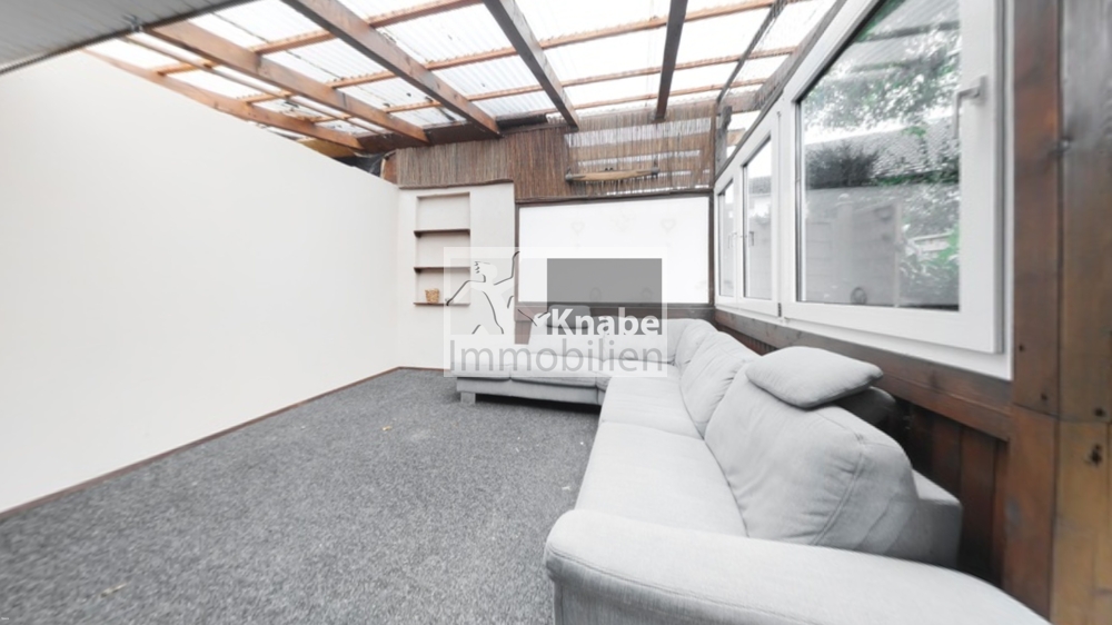 Top Rendite & Perspektive! Modernisiert, vermietet, Bauland inklusive!