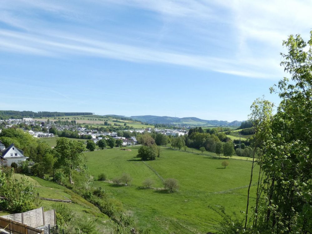 Einmaliger Blick ins Lennetal