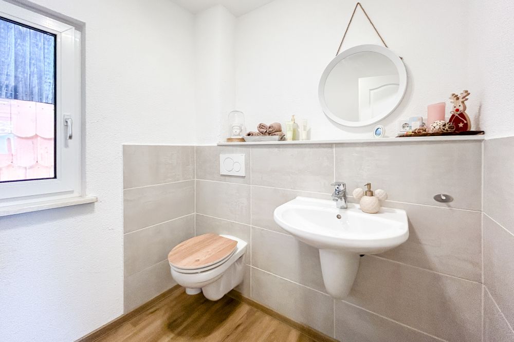 Sanierter Wohntraum: Einfamilienhaus mit PV-Anlage, Klimaanlage und Nebengebäude!