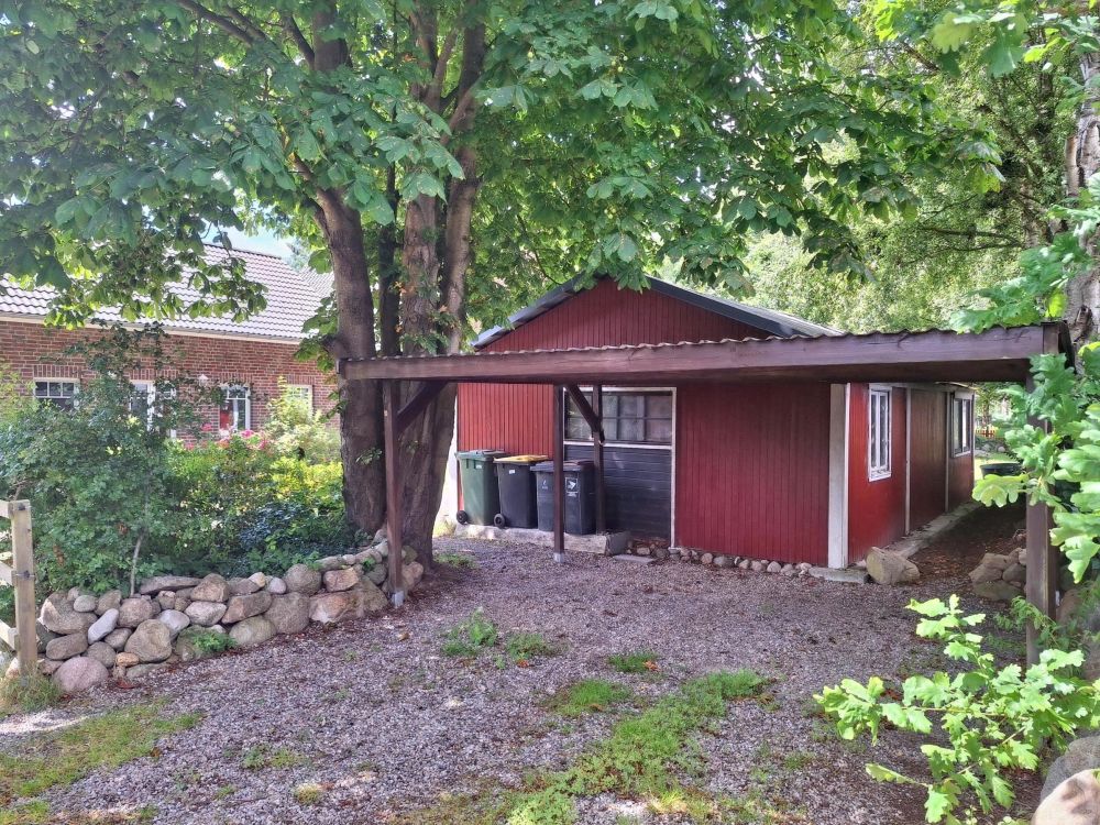 Wohnen" Am See"- Einfamilienhaus mit tollem Anbau in Havetoft