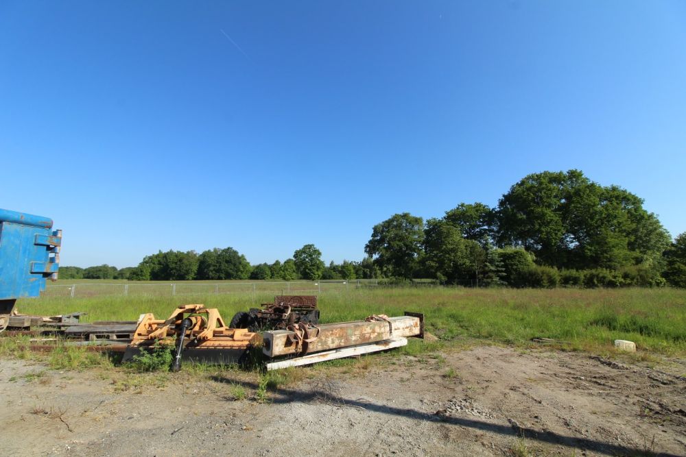 Gewerbehalle mit Weitblick