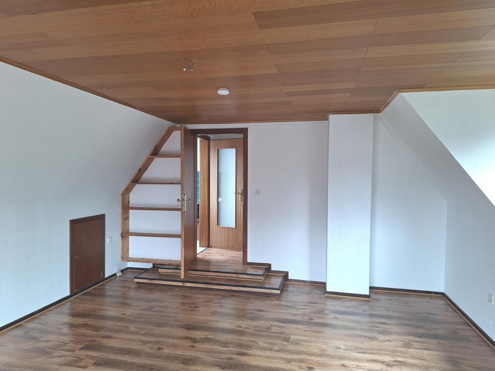 Wohnzimmer im DG
