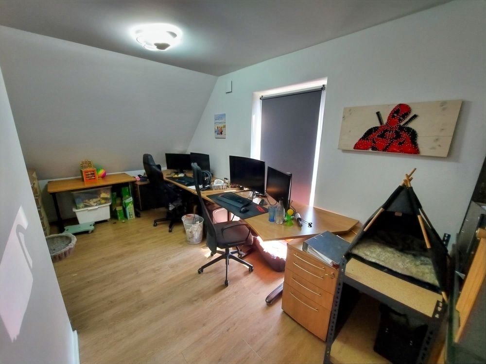 Hochwertiges Reihenendhaus mit PKW-Stellplatz in schöner Lage von Gnutz