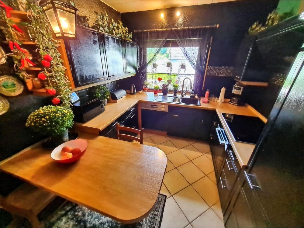 Gepflegtes Einfamilienhaus in ruhiger Lage - hundefreundlich dank voll umzäunten Grundstück