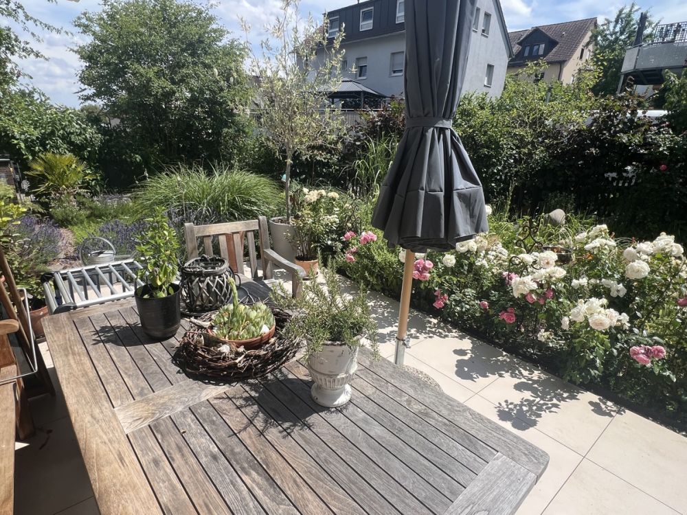 Hier haben Sie viel Platz und Ruhe für die große Familie oder zwei Generationen!