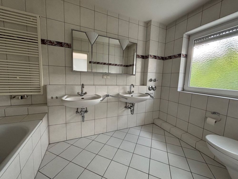 Großzügiges Wohnen in gesuchter Lage von Sachsenhausen, auch teilbar in zwei Wohnungen!