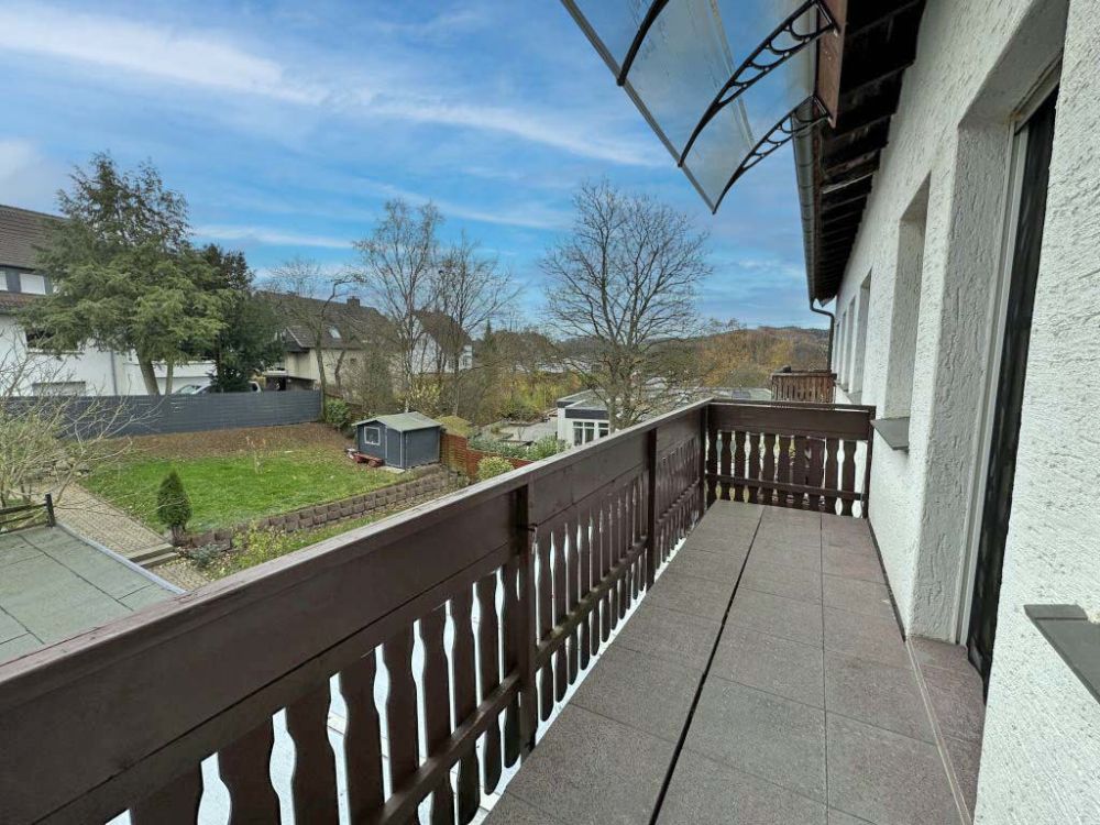 / Mehr als nur 3 Zimmer: Kreativer Wohnraum mit Dachausbau in Sundern!