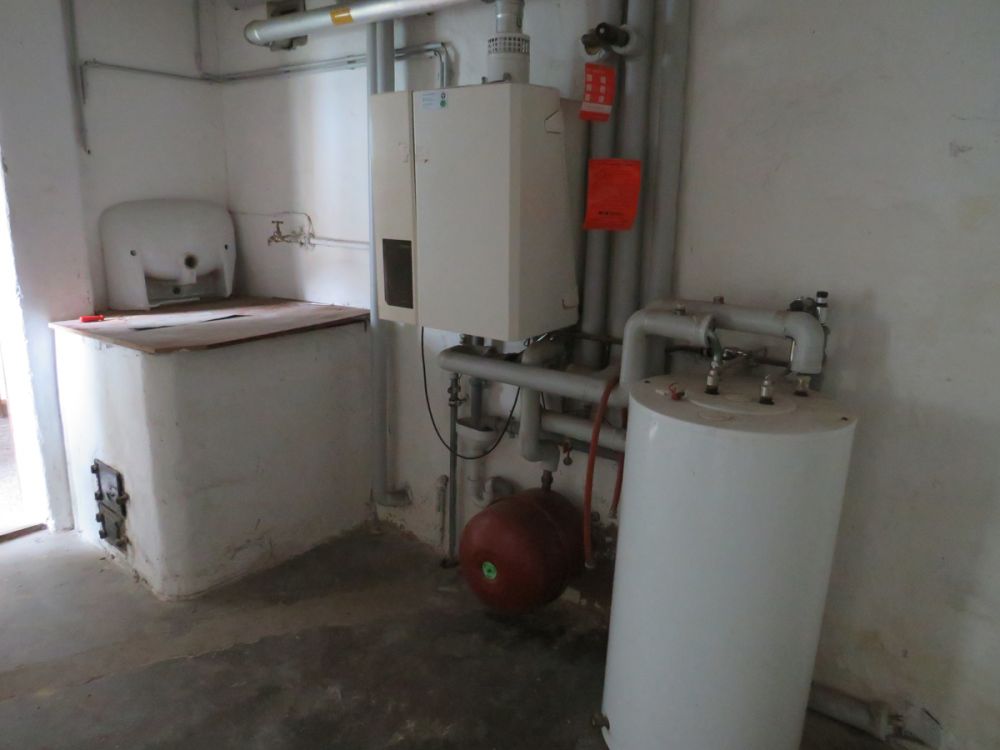 Preisreduzierung für das renovierungsbedürftige Reihenmittelhaus mit Nebengebäude im Sanierungsgebiet der Altstadt Tirschenreuth