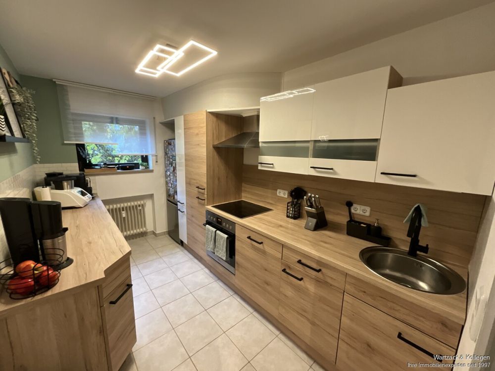 Küche (EBK gehört den Mietern)