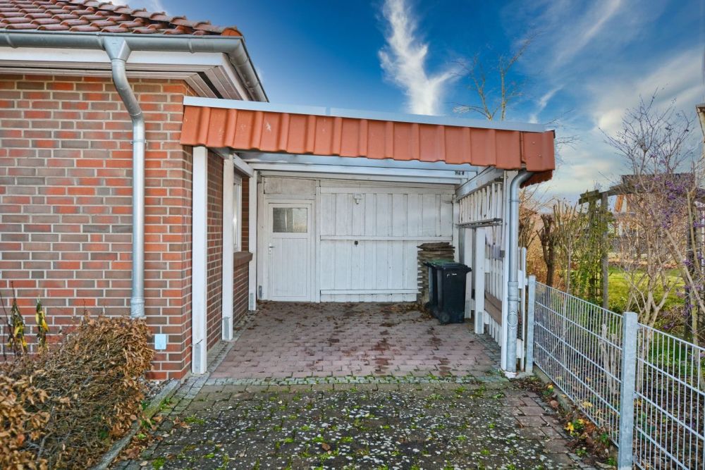 Hausansicht seitlich