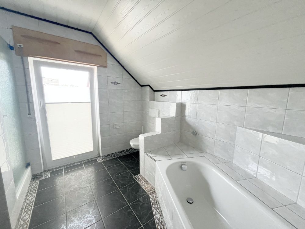 Zwei Doppelhaushälften – Ihr Eigenheim mit zusätzlicher Einnahmequelle