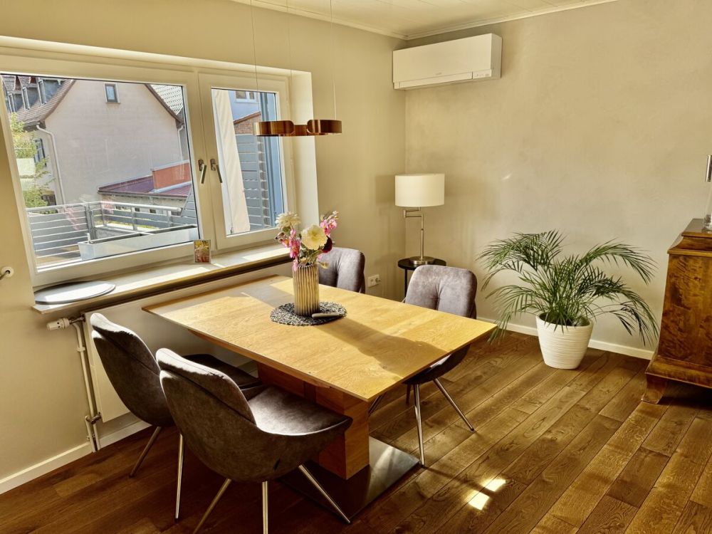 Wunderschönes Altstadthaus
zentral, idyllisch und mit außergewöhnlich viel Platz