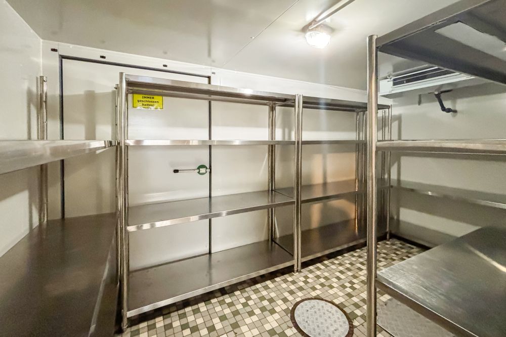 Produktionshalle mit vielseitigen Nutzungsmöglichkeiten in zentraler Lage von Klein-Umstadt