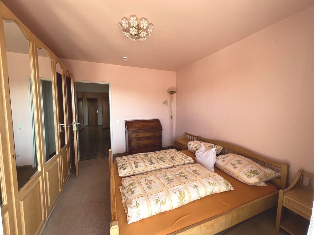 Bezugsfreie, helle 2-3 Zimmer-Wohnung in Ismaning