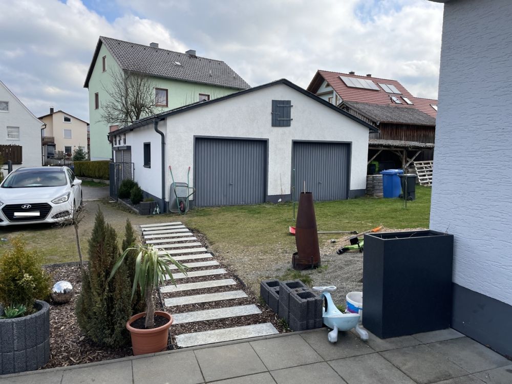 Saniertes Einfamilienwohnhaus mit großem Garten in Waldthurn