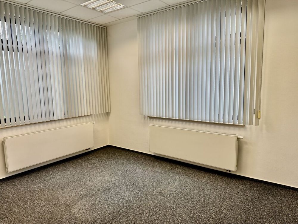 Ehemalige Bankfiliale mit Büroeinheit – 
zentral, gepflegt, flexibel nutzbar