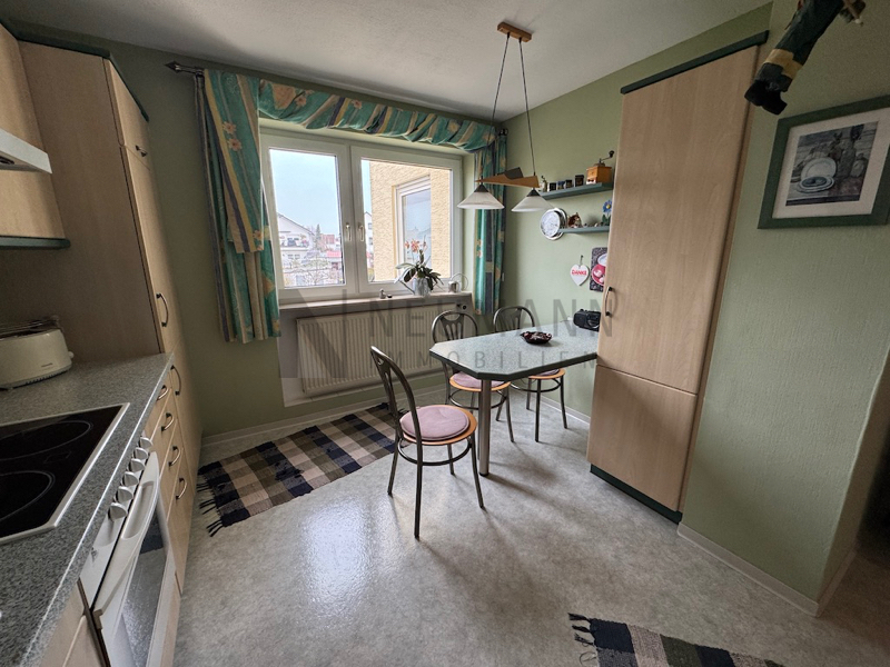 Großes Mehrfamilienhaus mit Garten in schöner Lage von Mörfelden