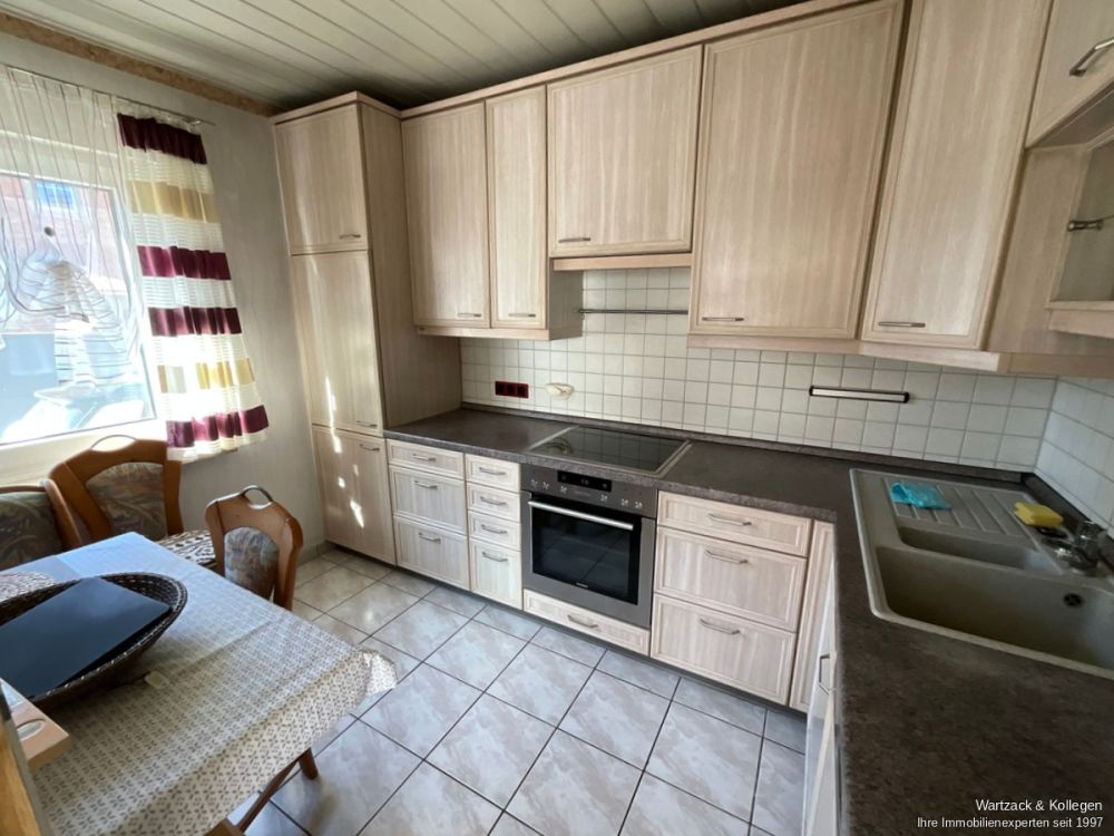 kleines Stadthaus mit wunderschönem Garten in Toplage: 
Innenstadt & Erholung 
zu Fuß zu erreichen