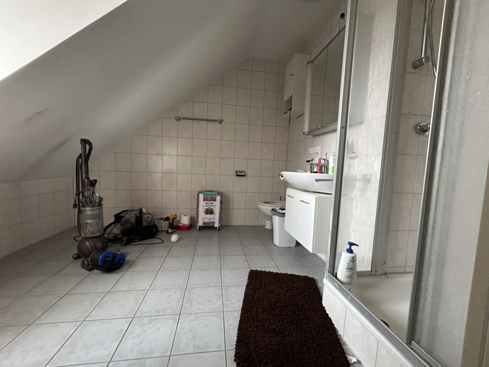 Doppelhaushälfte mit langfristigem Mietvertrag!