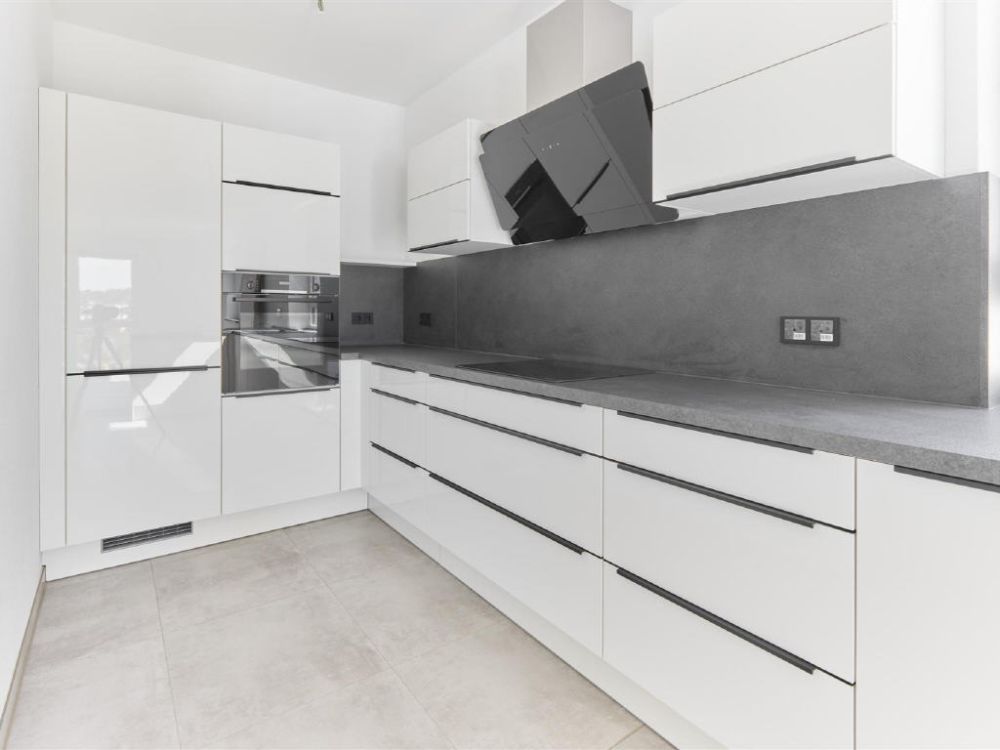 / Exklusive Doppelhaushälfte-
nur noch die rechte Seite verfügbar!