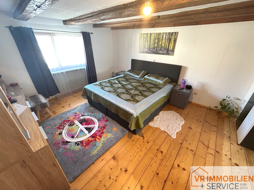 Urlaub für Gäste und ein Zuhause für Sie! - Wohnhaus mit Pension in idyllischer Lage von 97647 Hausen!