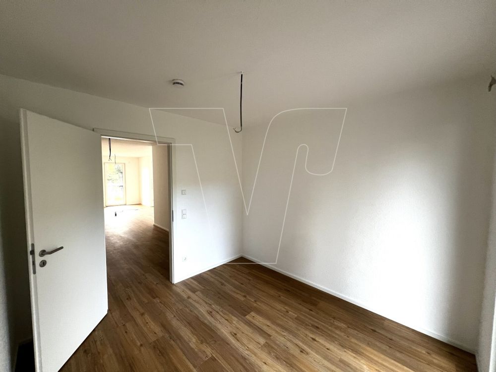 Großzügige barrierefreie Neubau-Wohnung mit Terrasse