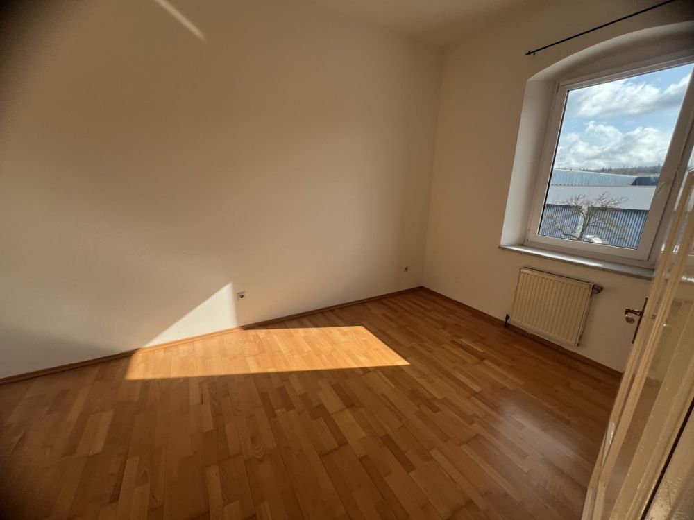 Investieren Sie jetzt in die Zukunft: vermietetes Wohn- und Gewerbeobjekt in Ansbacher Zentrumsnähe!