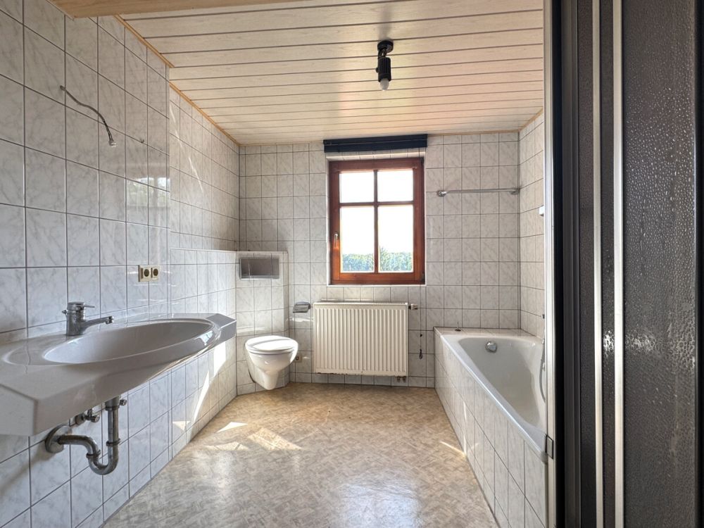 Badezimmer DG